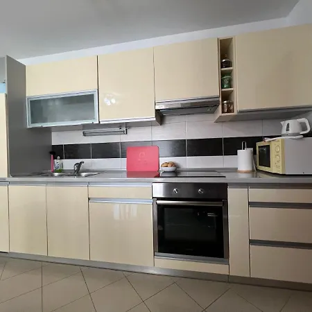 Apartman Ruza *
