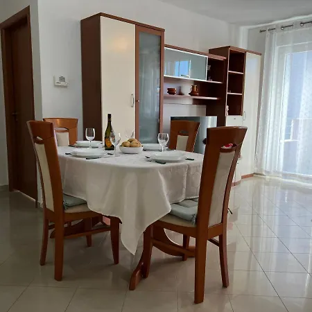 Apartman Ruza Apartment Pula