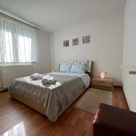Apartman Ruza Apartment