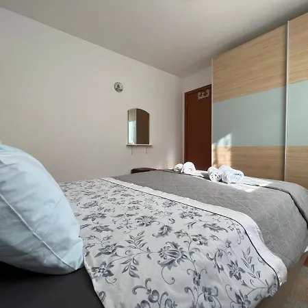 Apartment Apartman Ruza Pula